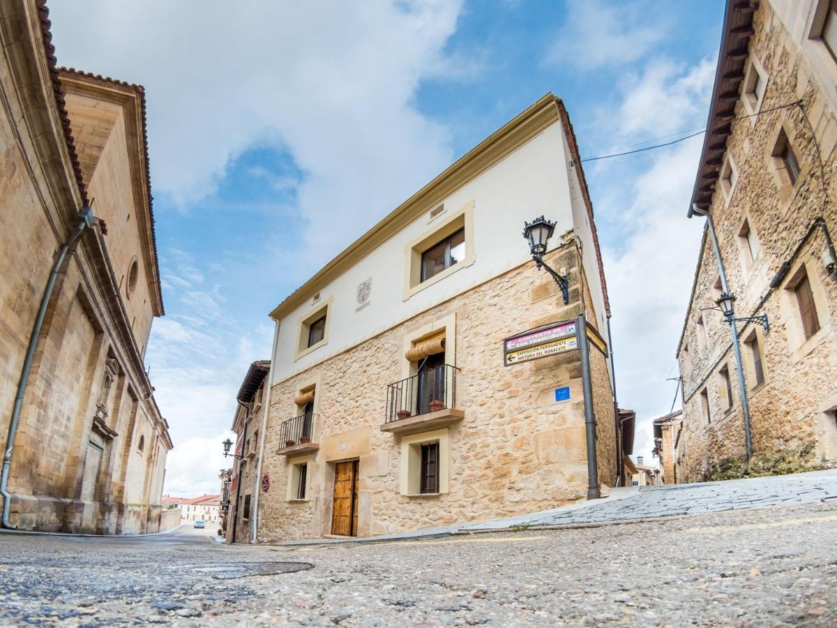 Encantadora Casa De Pueblo Con 5 Hab. En Burgos Santo Domingo De Silos Exterior photo